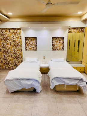 Sunflower Room